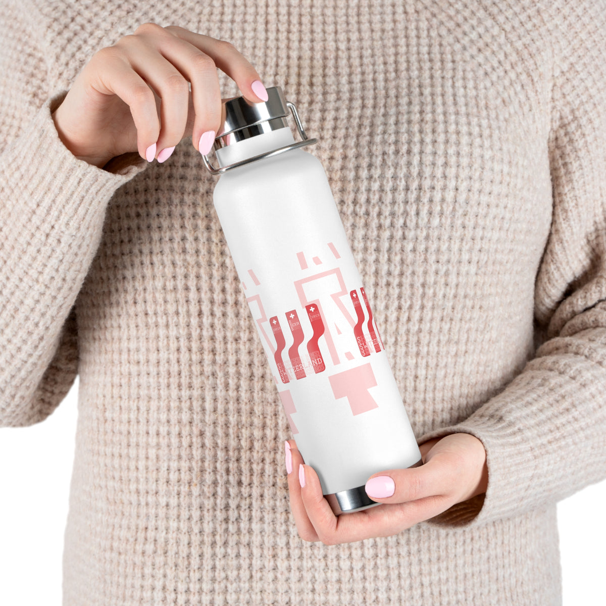 Swiss Design Insulated Bottle – 22 oz Stainless Steel Travel Bottle