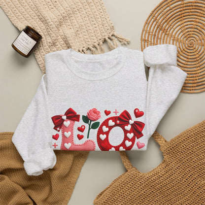 LOVE Graphic Crewneck Sweatshirt – Cozy Romantic Gift